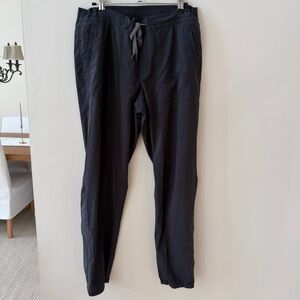 Eddie Bauer Joggers Women’s Medium